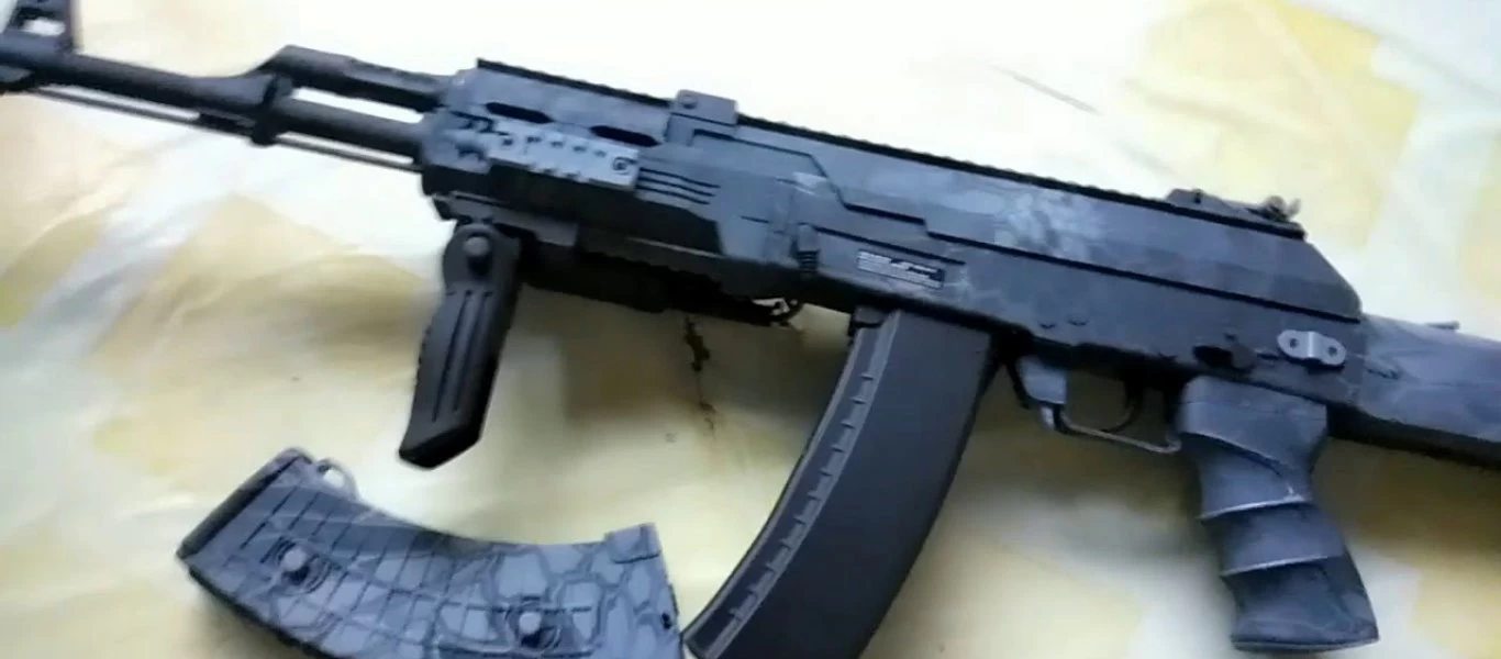 Συγκριτικό Καλάσνικοφ - AK-12: Λιώνει στις 680 σφαίρες - ΑΚ-74: Στις 587!